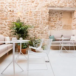Hotel Ara (adults Only)