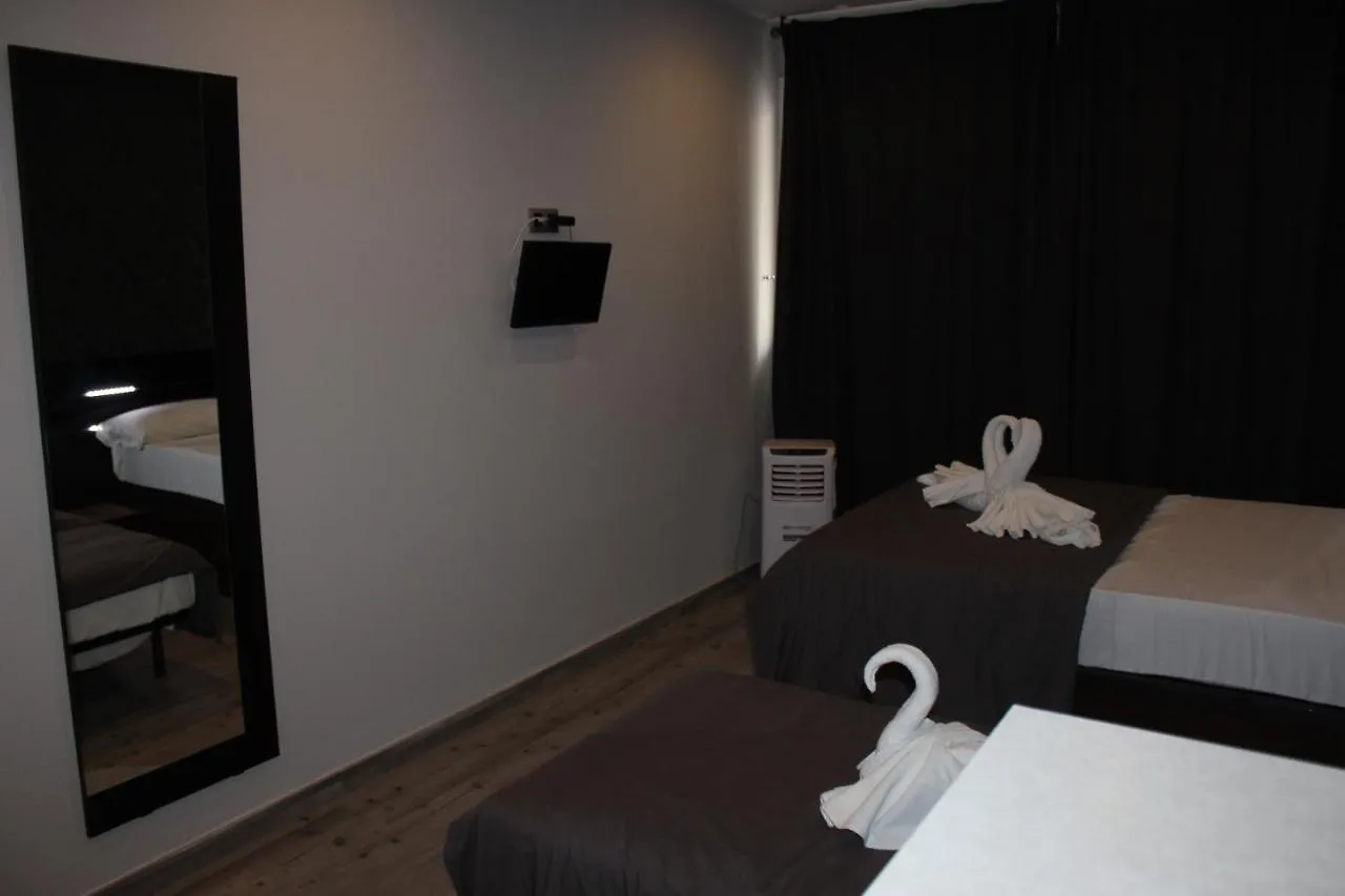 Bcn Condal Hostal Barcelona 2*,
