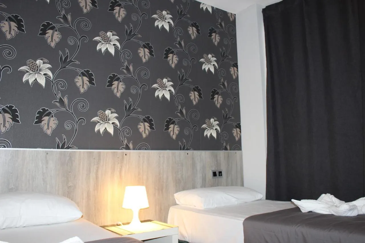 Bcn Condal Hostal Barcelona 2*,
