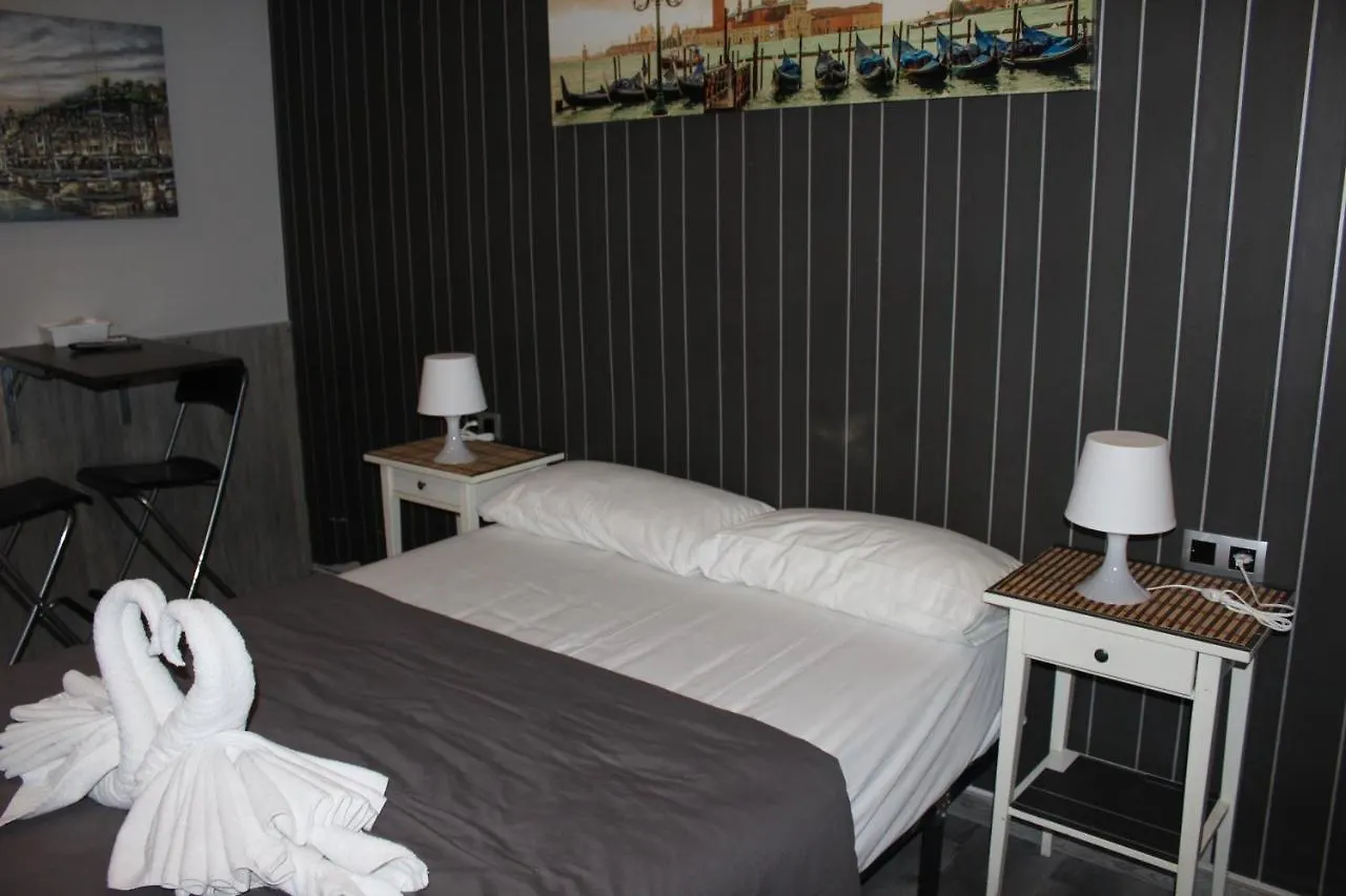 Bcn Condal Hostal Barcelona Guest house